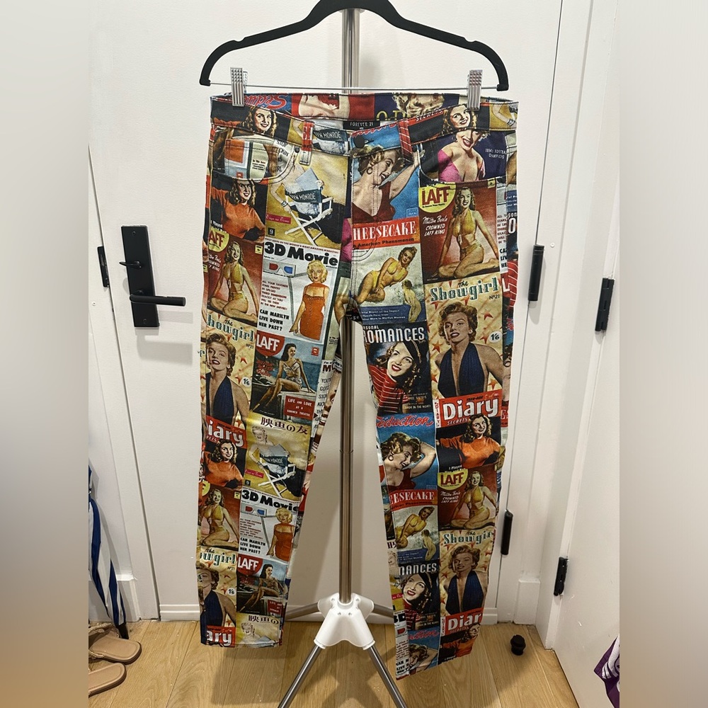 Marilyn Monroe Graphic Jeans